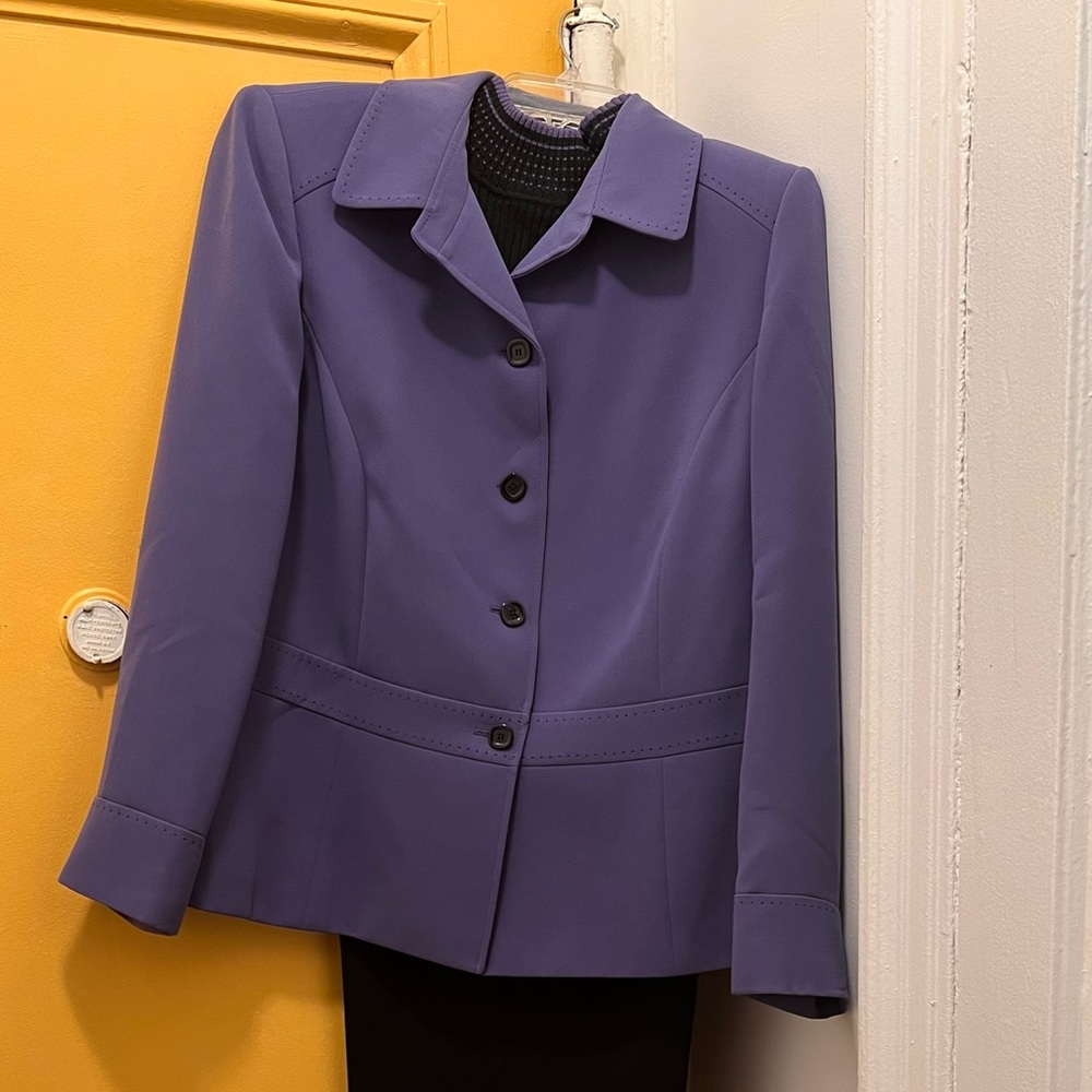 Tahari 3 piece Suit